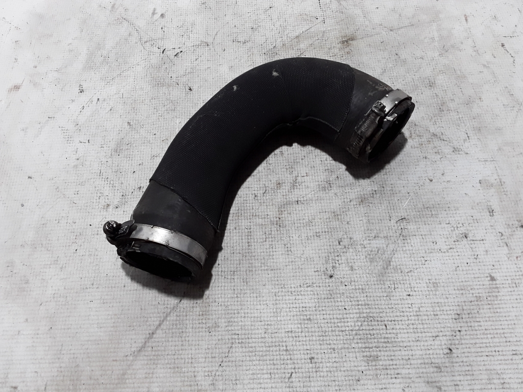 Used AUDI Q5 Intercooler hose 8R0145709H