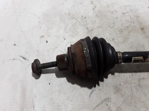 AUDI Q5 (2008–2017) Antriebswelle vorne und ihre Teile 8R0407271C - 2