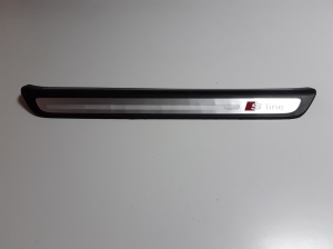 Inner sill trim - 8U0853373C
