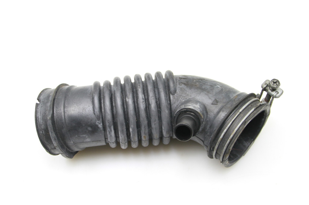 TOYOTA Avensis T27 (2008–2019) Luftansaugschlauch 178810T060 TOYOTA Avensis T27 (2008–2019) Luftansaugschlauch 178810T060