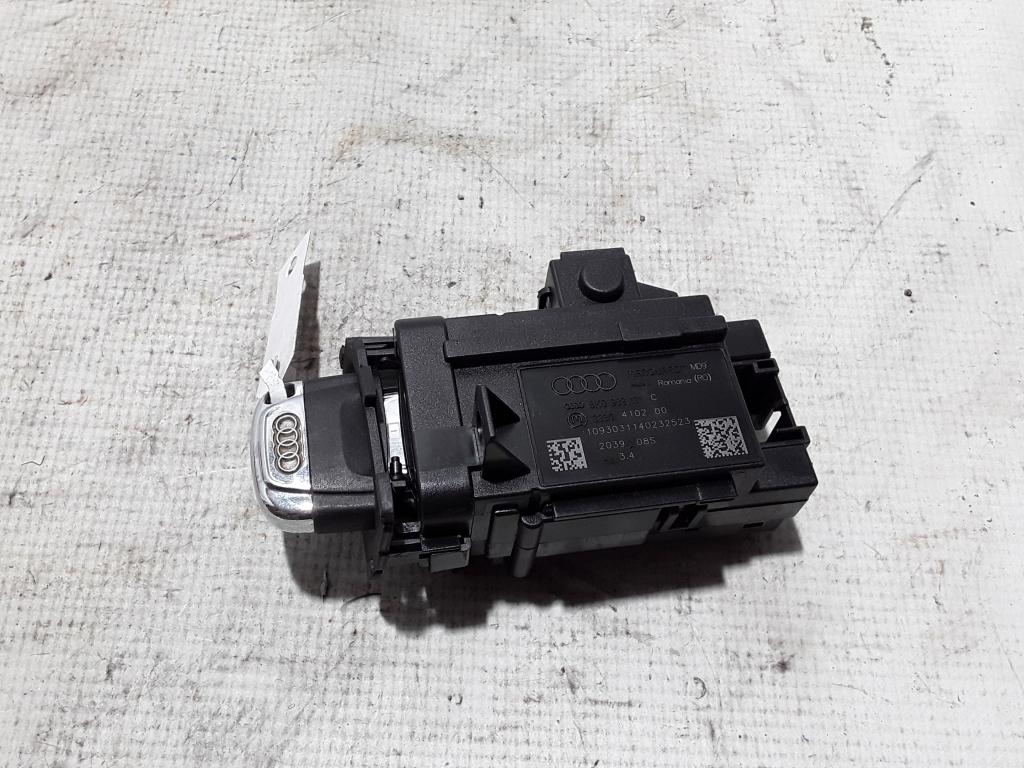 Used AUDI Q5 Ignition switch 8K0909131