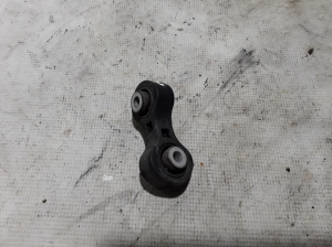   Tagumine stabilisaatori varras  - 8K0505465G 