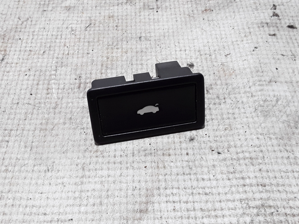 Used AUDI Q5 Trunk opening switch 3D0959831D