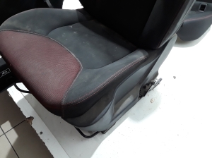 RENAULT Clio IV (2012–2019) Habitacle et ses pièces - 4