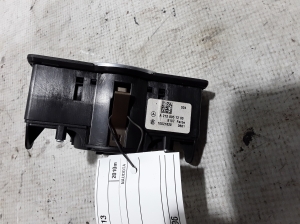 Mercedes Benz E-Class W212 (2009–2015) Headlight switch A2129057200 - 3