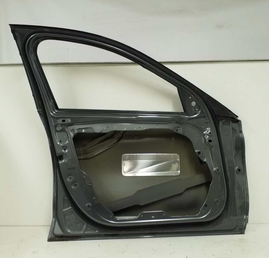 MERCEDES-BENZ C-Class W205/S205/C205 (2014-2023) Дверь передняя левая A2057220110 24965583