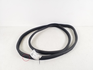   Rear side door sealing rubber 