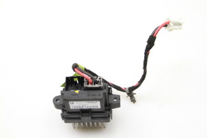 Opel Mokka (2012–2020) Cabin shoulder motor resistance 13503201 - 3