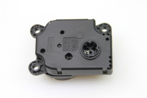 Opel Mokka (2012–2020) Stellmotor Heizungsklappe 13372966 - 4
