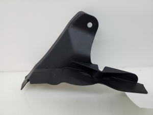 Verkleidung unter der Motorhaube - A2468800544