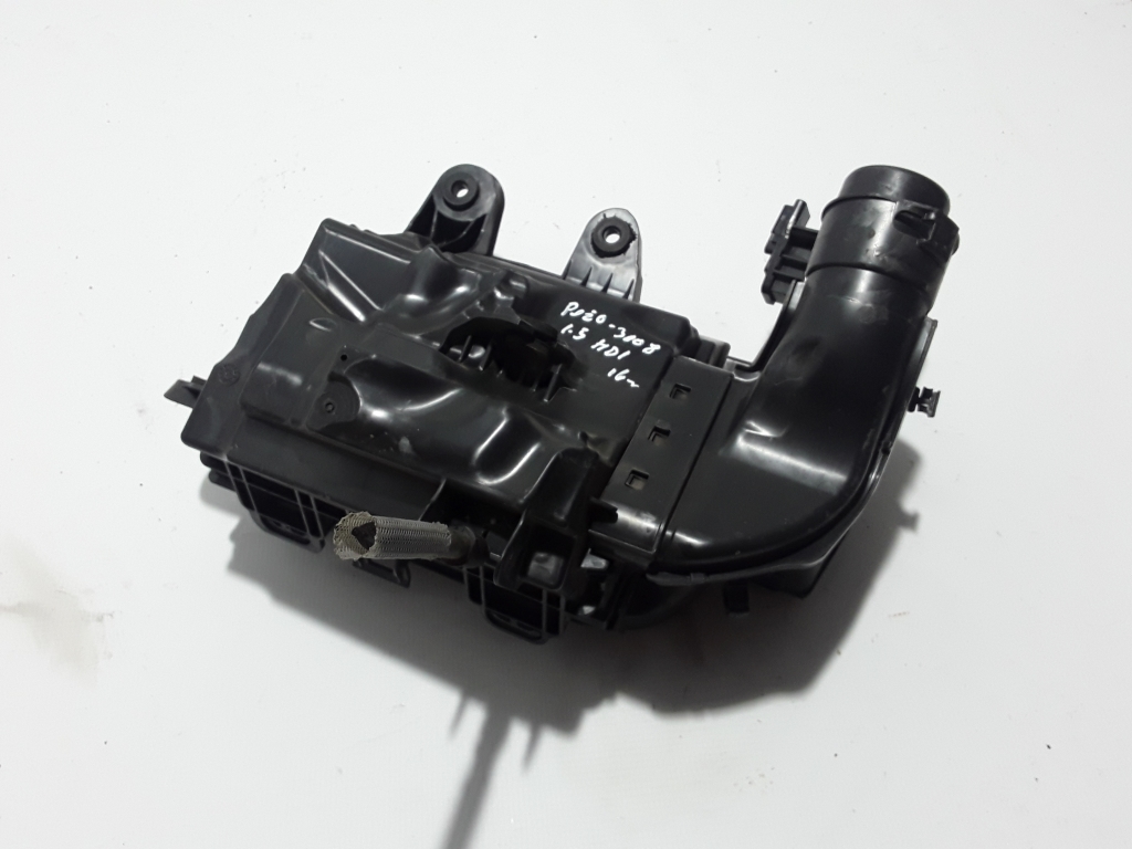 Peugeot 2008 P24 (2019–2026) Luftfiltergehäuse 9828002080 Peugeot 2008 P24 (2019–2026) Luftfiltergehäuse 9828002080