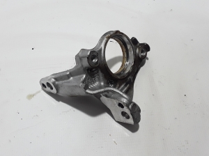 Front drive shaft bracket - 9801017180