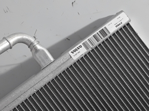  Cooling radiator 