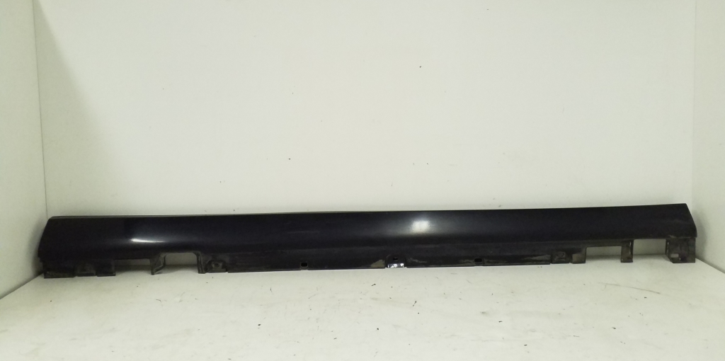 MERCEDES-BENZ E-Class W213/S213/C238/A238 (2016-2024) Right Side Plastic Sideskirt Cover A2136908404 24965489