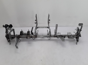   Armaturenbrettträger  - 678700756R 