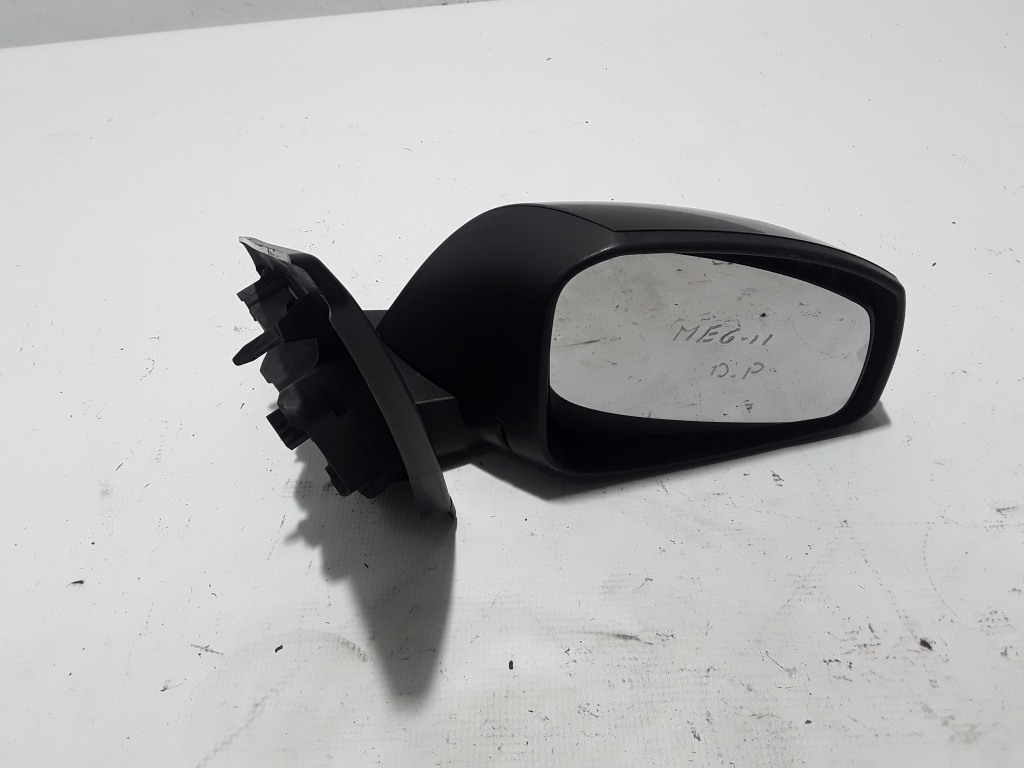 Used RENAULT Megane Side mirror and its details 963010191R