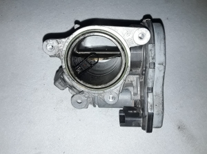   Accelerator valve 