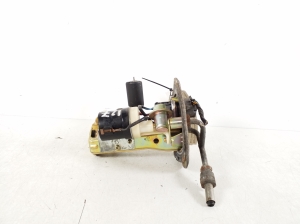 TOYOTA Corolla (1997–2002) Pompe à carburant dans le réservoir - 2