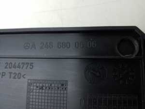 Mercedes Benz B-Class 246 (2011–2017) Other dashboard part A2466800606 - 3