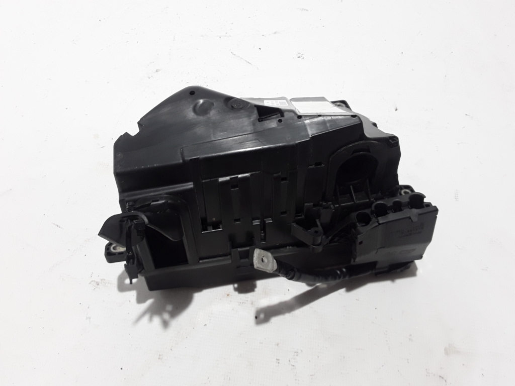 VOLVO XC90 2 generation (2014-2024) Support de boîte à fusibles 31398000 21012900