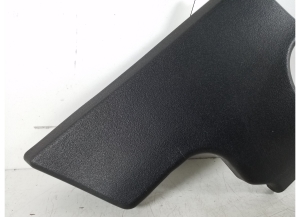  Trunk lid hinge trim 