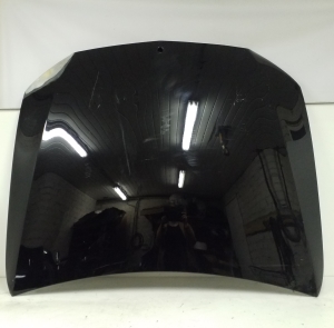  Engine hood 