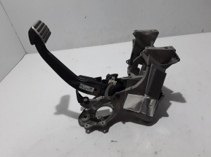 VOLVO XC90 (2015–2024) Piduripedaal 32264709 - 3