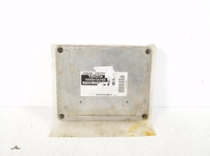 Calculateur moteur - 89661-1A760