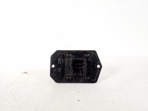 Cabin shoulder motor resistance - 87138-20360