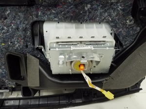 TOYOTA Avensis T27 (2008–2019) Dashboard and its parts - 4