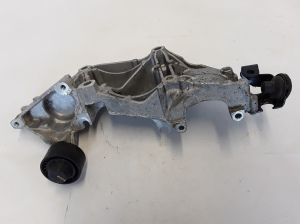RENAULT Koleos (2016–2026) Lichtmaschinenhalter 117103703R - 2