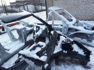VOLVO XC90 (2015–2024) Eesmine tugijalg 31672513 - 4