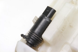 BMW 3 SERIES F30 (2011–2018) Front washer fluid reservoir 7241671 - 2