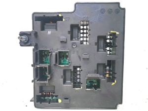  Fuse blocks 