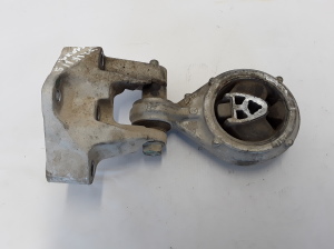 RENAULT Koleos (2016–2026) Engine mount 113604BD0A - 2