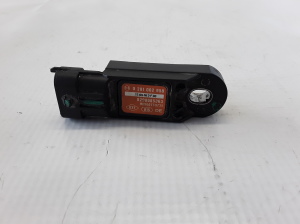   Sonstiger Sensor  - 8200685363  