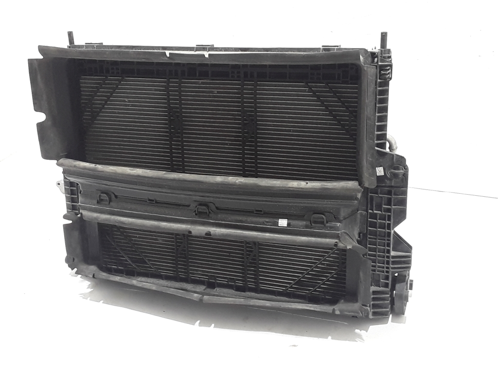 VOLVO XC90 2 generation (2014-2024) Aušinimo radiatorių komplektas 21013266
