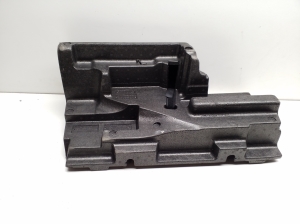 Mercedes Benz E-Class W212 (2009–2015) Trunk tool tray and its parts A2128991014 - 3