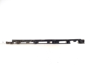 Mercedes Benz ML-Class 166 (2011–2015) Halterung für Schwellerverkleidung außen A1666980227 - 2