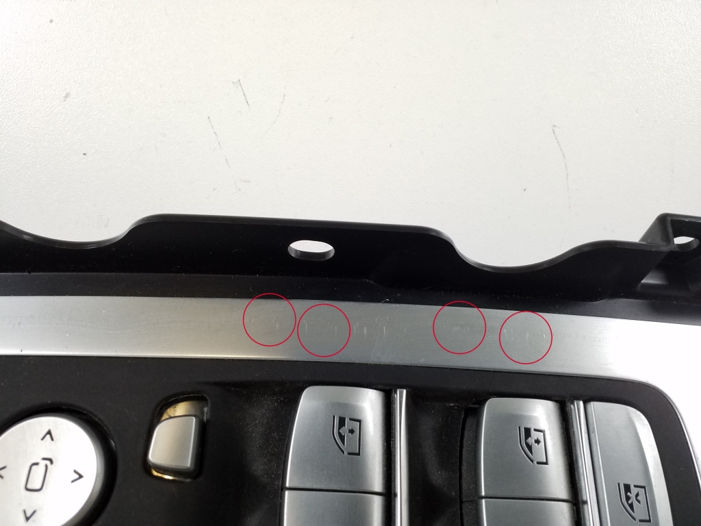 BMW X3 G01 (2017-2024) Priekinių dešinių durų langų pakėlimo mygtukai 21610092