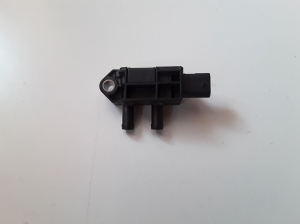  Exhaust gas sensor 