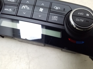 TOYOTA RAV 4 A4 (2012–2018) Heater control panel 5590042450 - 3