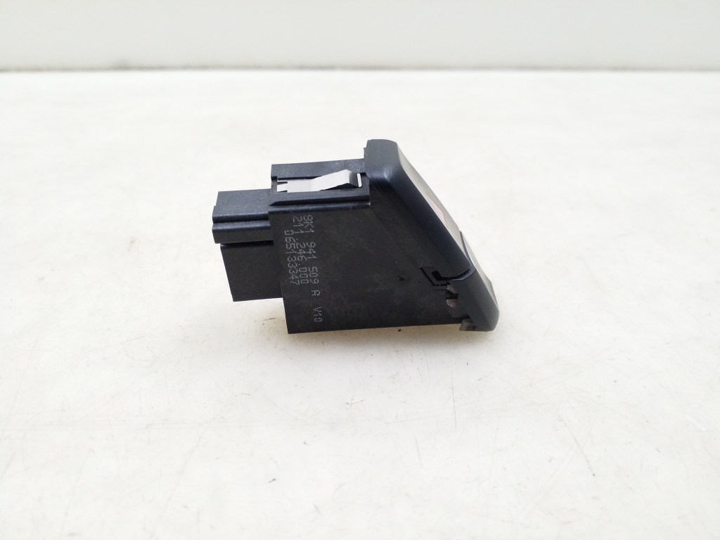 AUDI A4 B8/8K (2011-2016) Hazard button 8K1941509A 24965770