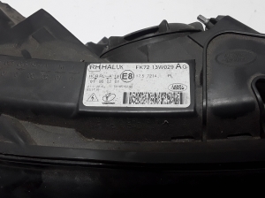 Land Rover Discovery Sport (2014–2026) Esituli FK7213W029AG - 4