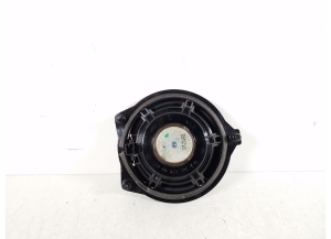 Mercedes Benz C-Class 205 (2014–2021) Speaker A2058200902 - 2