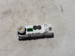 Land Rover Discovery Sport (2014–2026) USB port FK7219C166CC - 2