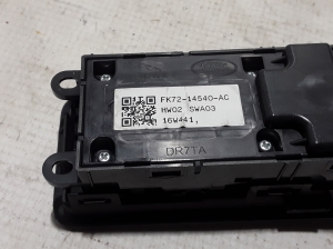 Land Rover Discovery Sport (2014–2026) Front door glass switch FK7214540AC - 2