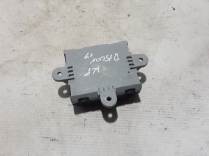 Land Rover Discovery Sport (2014–2026) Front door control unit HL8314D617AB - 3