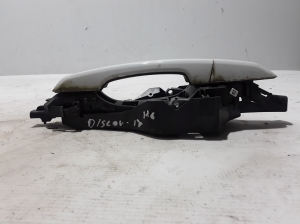 Land Rover Discovery Sport (2014–2026) Rear side door exterior handle and its parts - 2