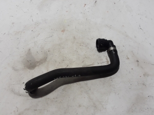 Land Rover Discovery Sport (2014–2026) Jahutusradiaatori voolik GJ328C481AA - 3